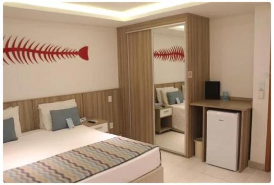Habitación Doble Deluxe con vistas laterales al mar